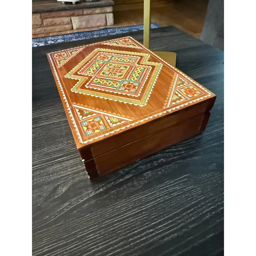 Vintage Ukrainian Hutsul Hand Carved Wooden Jewelry Trinket Box Folk Art